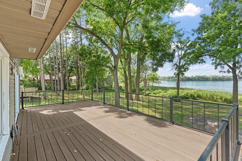 4337 Old Highway 10, Arden Hills, MN 55112
