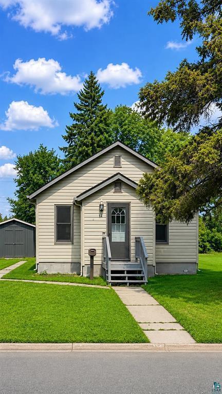 14 E 5th Ave N, Aurora, MN 55705