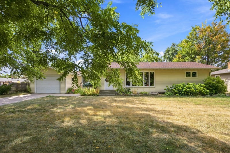 1017 Hartford St, Hawley, MN 56549