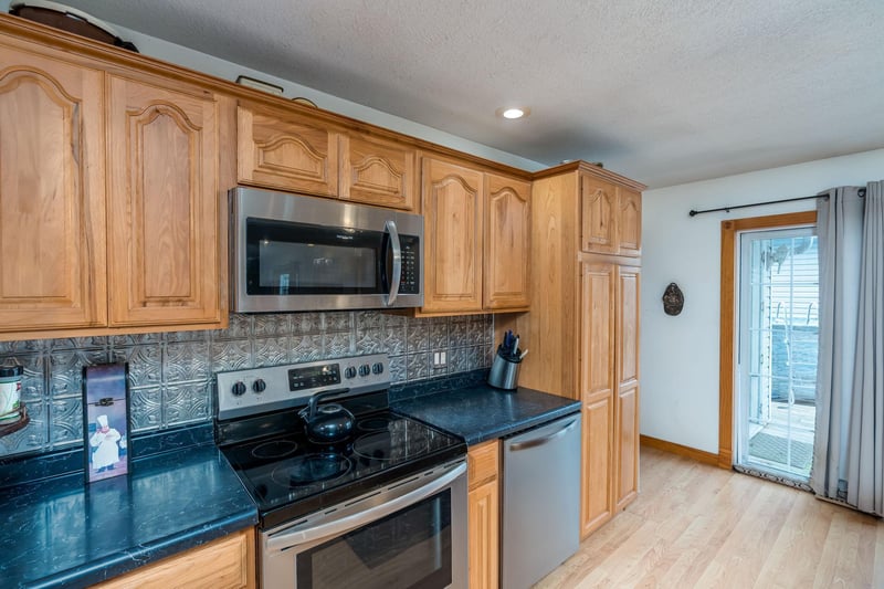 505 W North St, Kiester, MN 56051