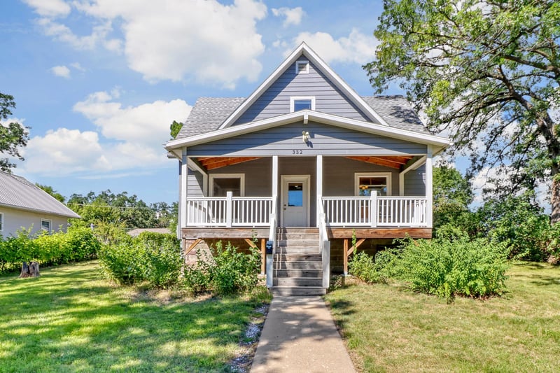 332 Oak St, Detroit Lakes, MN 56501