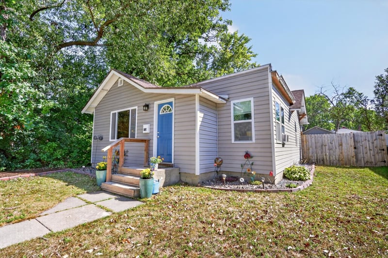 608 NE 3rd Ave, Grand Rapids, MN 55744