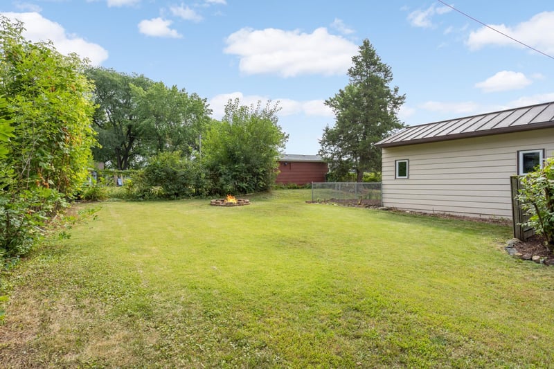4320 Pleasant St SE, Prior Lake, MN 55372