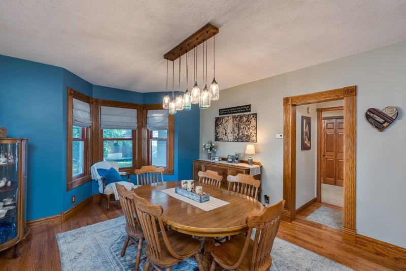 404 1st St S, Montgomery, MN 56069