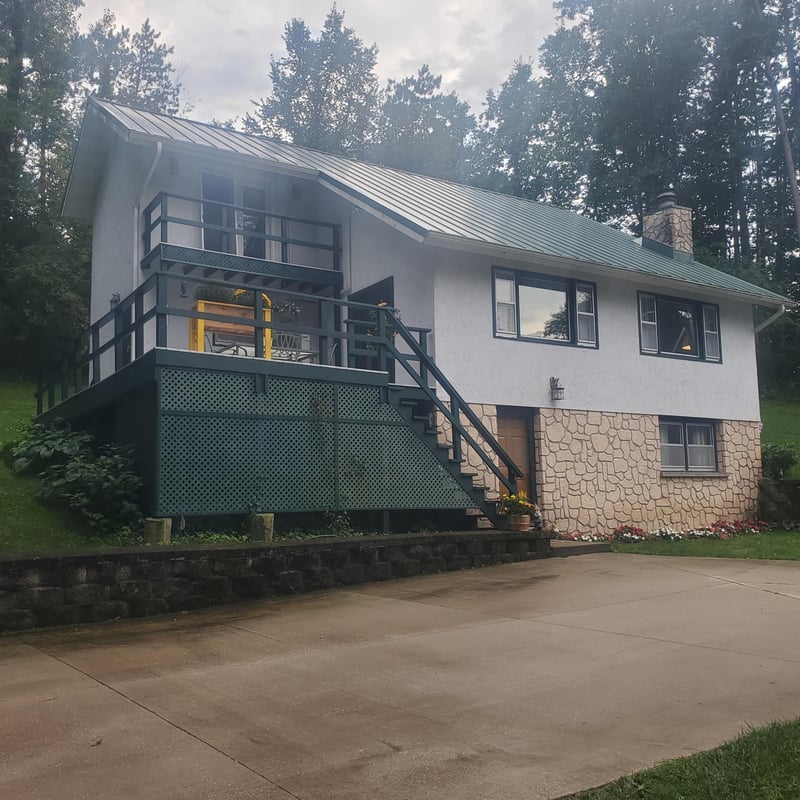 13611 State 16, Houston, MN 55943