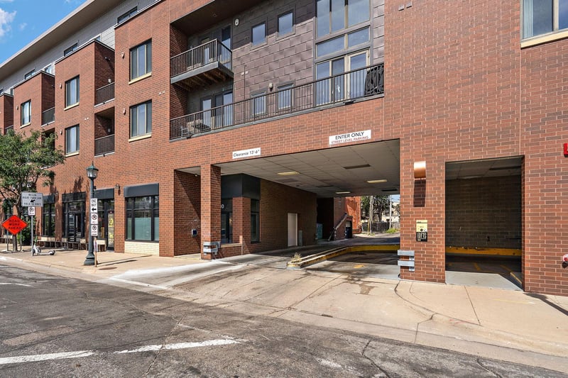 10 E 26th St #311, Minneapolis, MN 55404