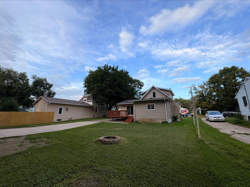 609 Short St, Faribault, MN 55021