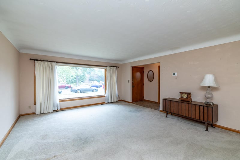 1015 Lafond Ave, Saint Paul, MN 55104