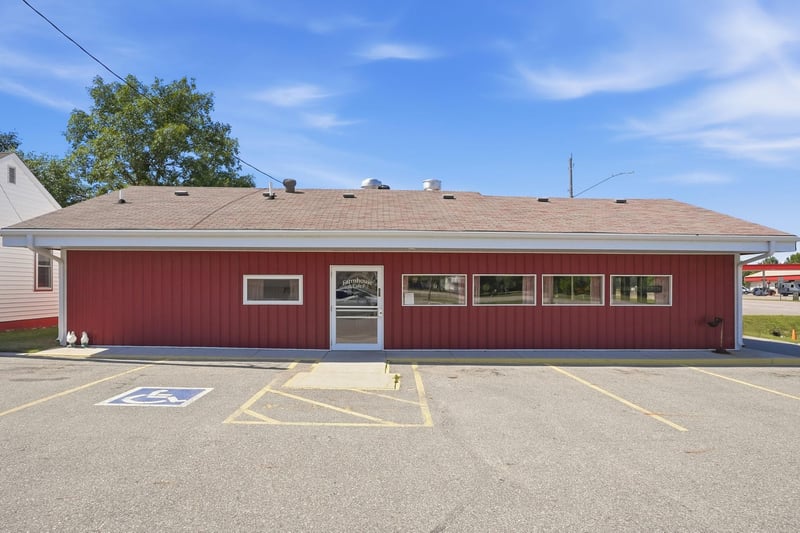 409 Us 71 W, Clarissa, MN 56440