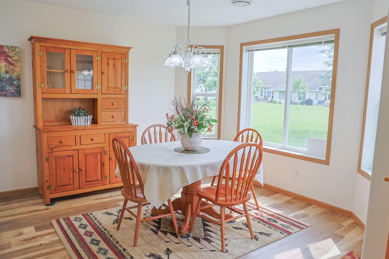 738 35th St NW, Bemidji, MN 56601