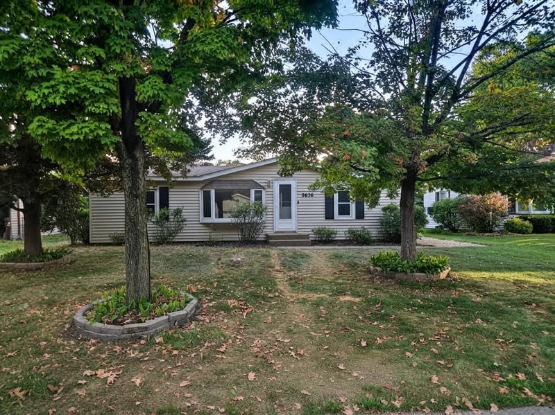 9636 Heath Ave S, Cottage Grove, MN 55016