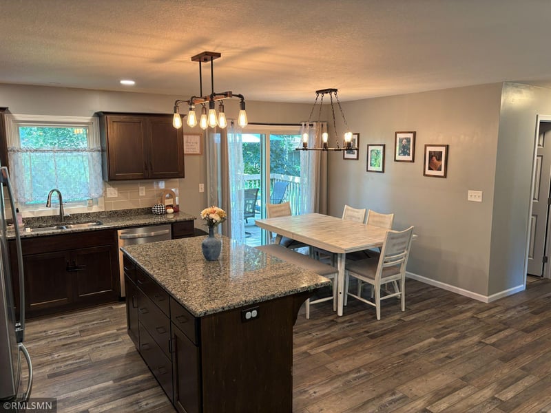 1413 Elm Ave N, Glencoe, MN 55336