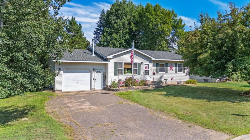 315 Hillcrest Dr, Amery, WI 54001