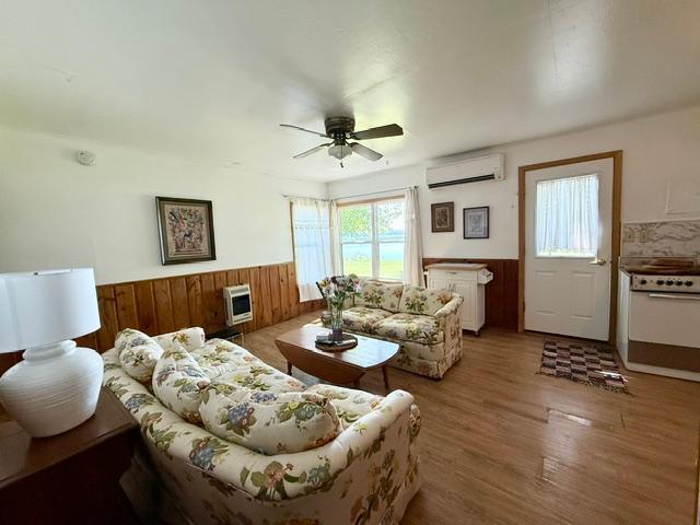 23479 430th St #7, Pelican Rapids, MN 56572