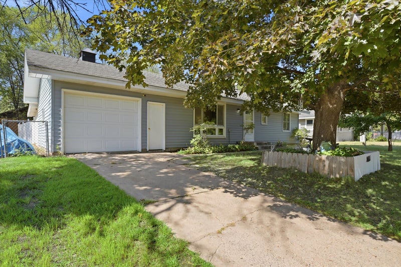 11401 Swallow Cir NW, Coon Rapids, MN 55433