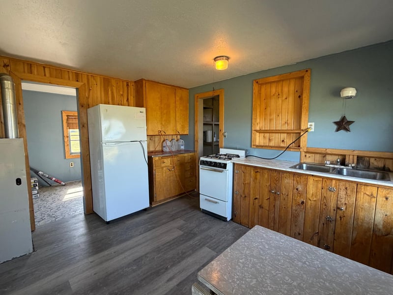 27887 238th St, Fergus Falls, MN 56537