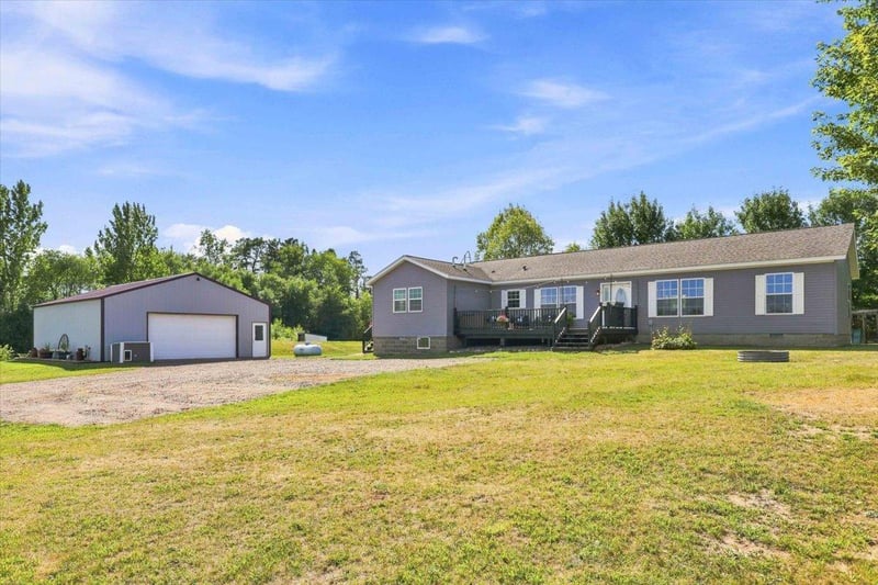 217 Fish Lake Dr, Mora, MN 55051