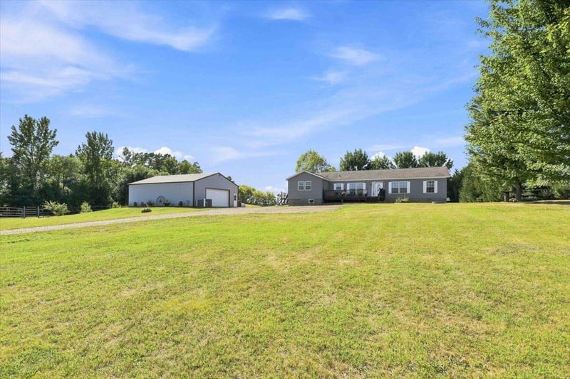 217 Fish Lake Dr, Mora, MN 55051