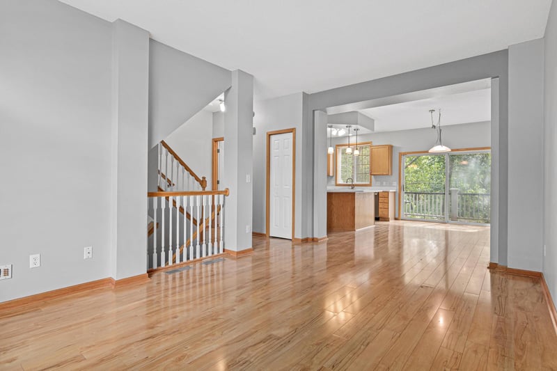 810 Trenton Ln N, Plymouth, MN 55441