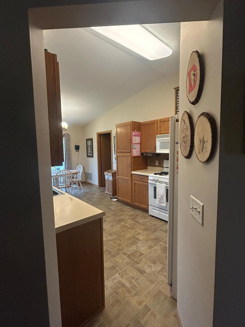 1410 Presidential Dr, Northfield, MN 55057
