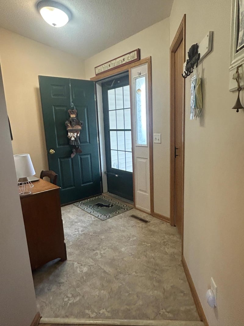1410 Presidential Dr, Northfield, MN 55057