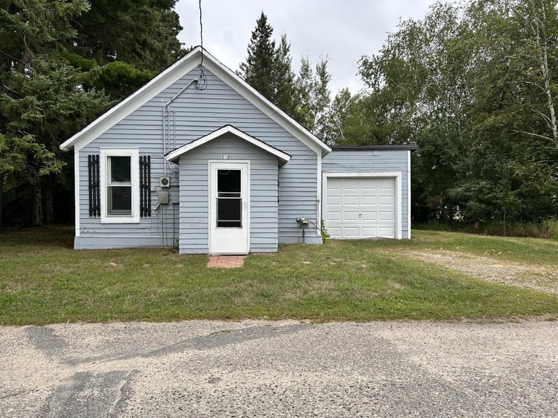 102 Sunset Ave NW, Bagley, MN 56621