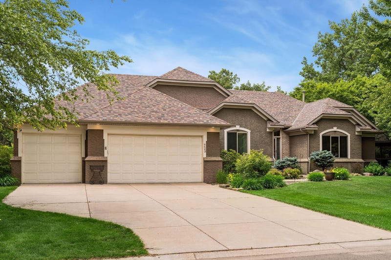 6643 Sherman Lake Rd, Lino Lakes, MN 55038