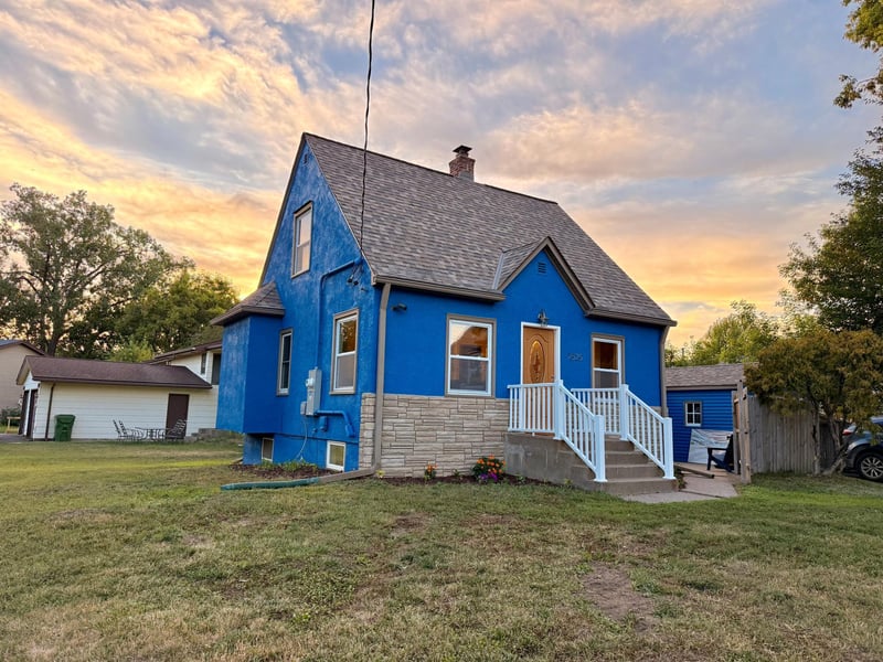 7525 Brunswick Ave N, Brooklyn Park, MN 55443