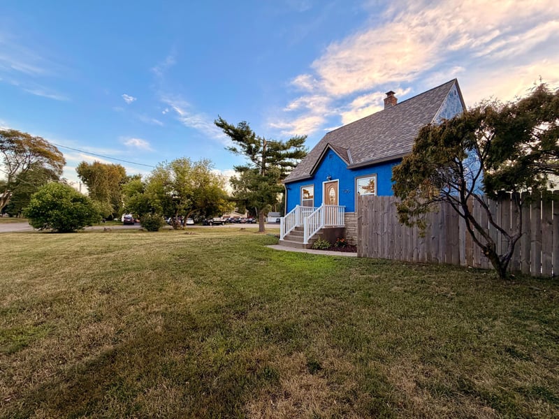 7525 Brunswick Ave N, Brooklyn Park, MN 55443