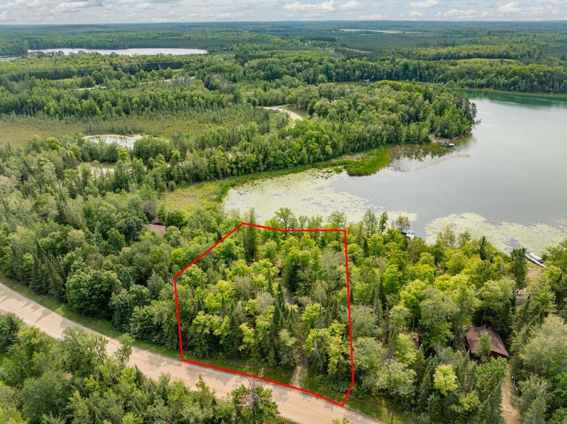 24847 Crooked Rd, Bovey, MN 55709