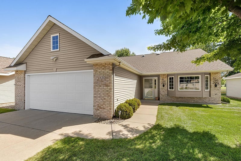 430 41st Ave S, Saint Cloud, MN 56301