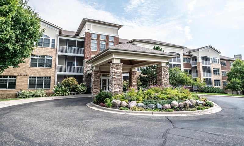 500 Greenhaven Dr #205, Burnsville, MN 55306