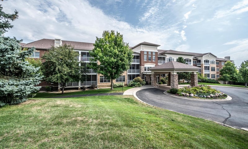 500 Greenhaven Dr #205, Burnsville, MN 55306