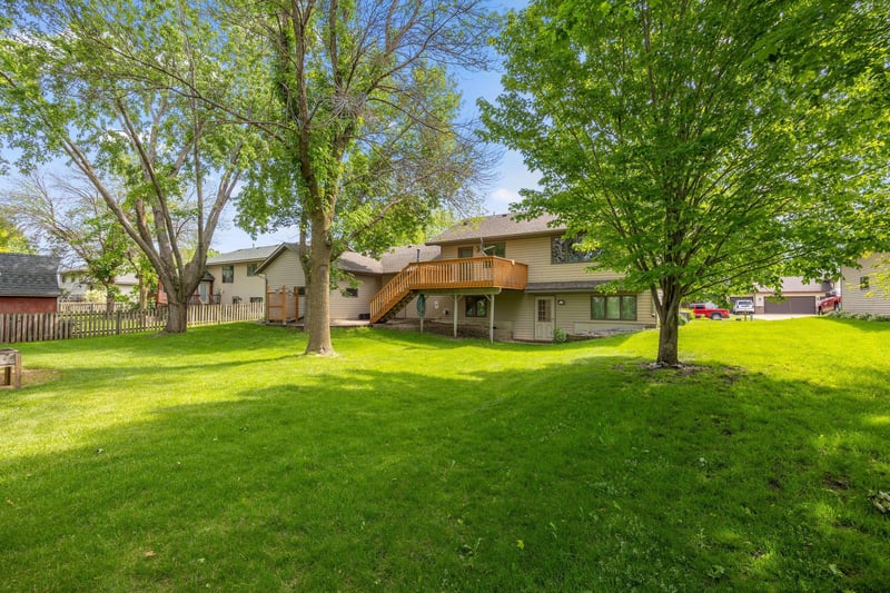 700 W Welco Dr, Montgomery, MN 56069