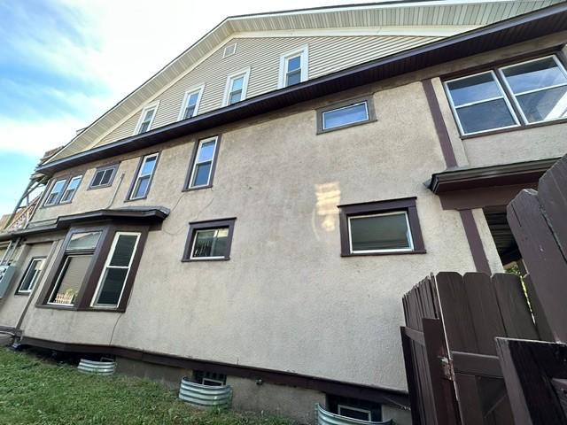 654 Fuller Ave, Saint Paul, MN 55104