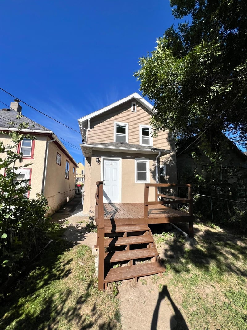 312 2nd St, Nashwauk, MN 55769