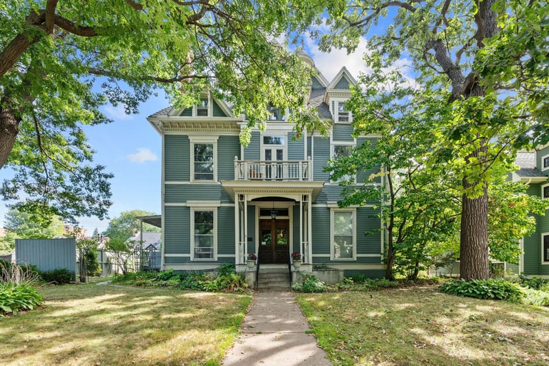 112 Western Ave N #5, Saint Paul, MN 55102