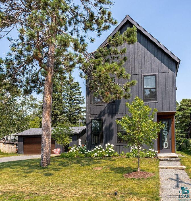 3510 Minnesota Ave, Duluth, MN 55802
