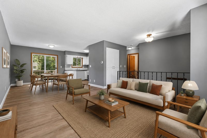 650 Birch Ln S, Shoreview, MN 55126