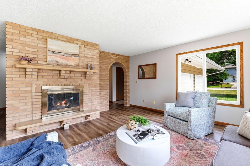 405 Green Ave SE, Watertown, MN 55388