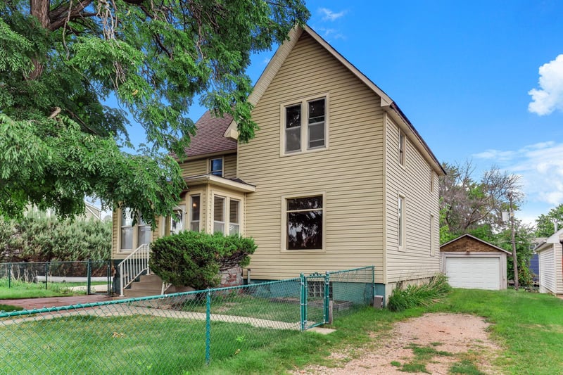 120 Railroad St E, Norwood Young America, MN 55368