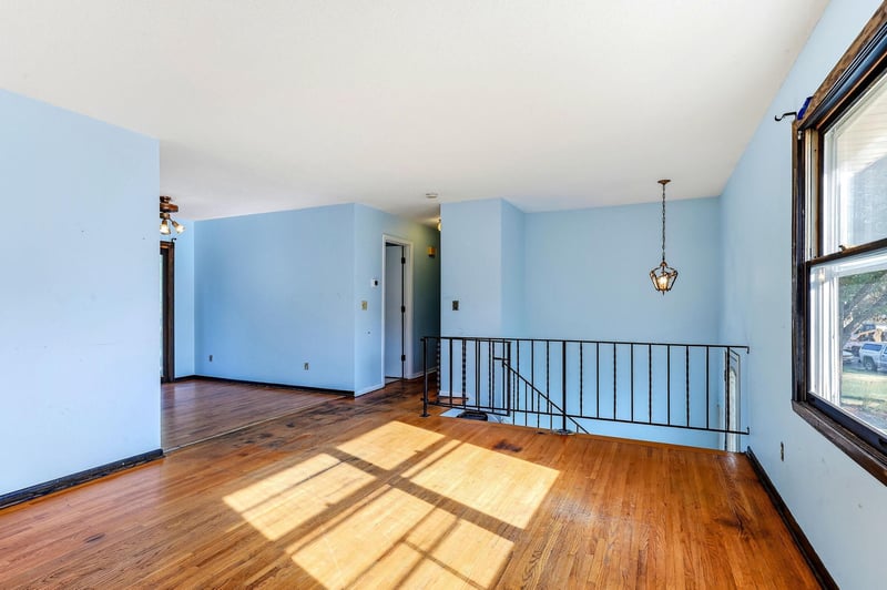 4383 Garden Trl, Eagan, MN 55123