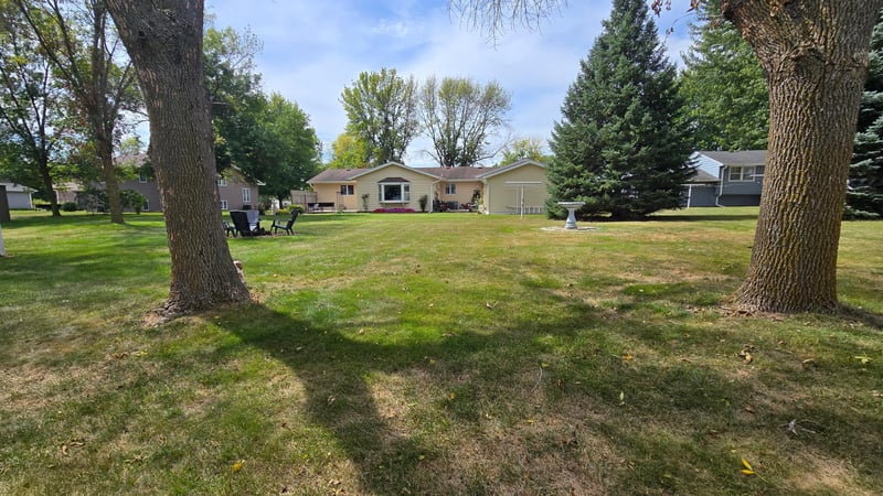 114 8th Ave NW, Lonsdale, MN 55046