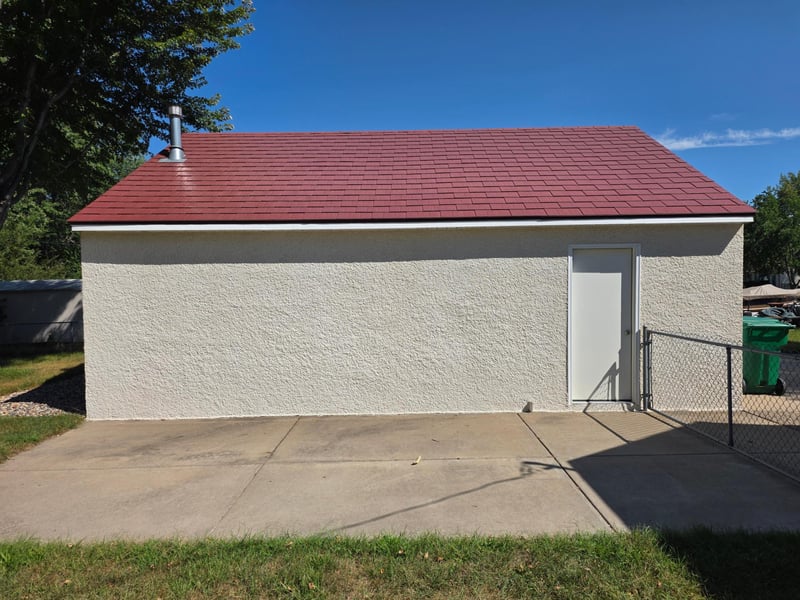 1747 Pinewood Dr, Shoreview, MN 55126