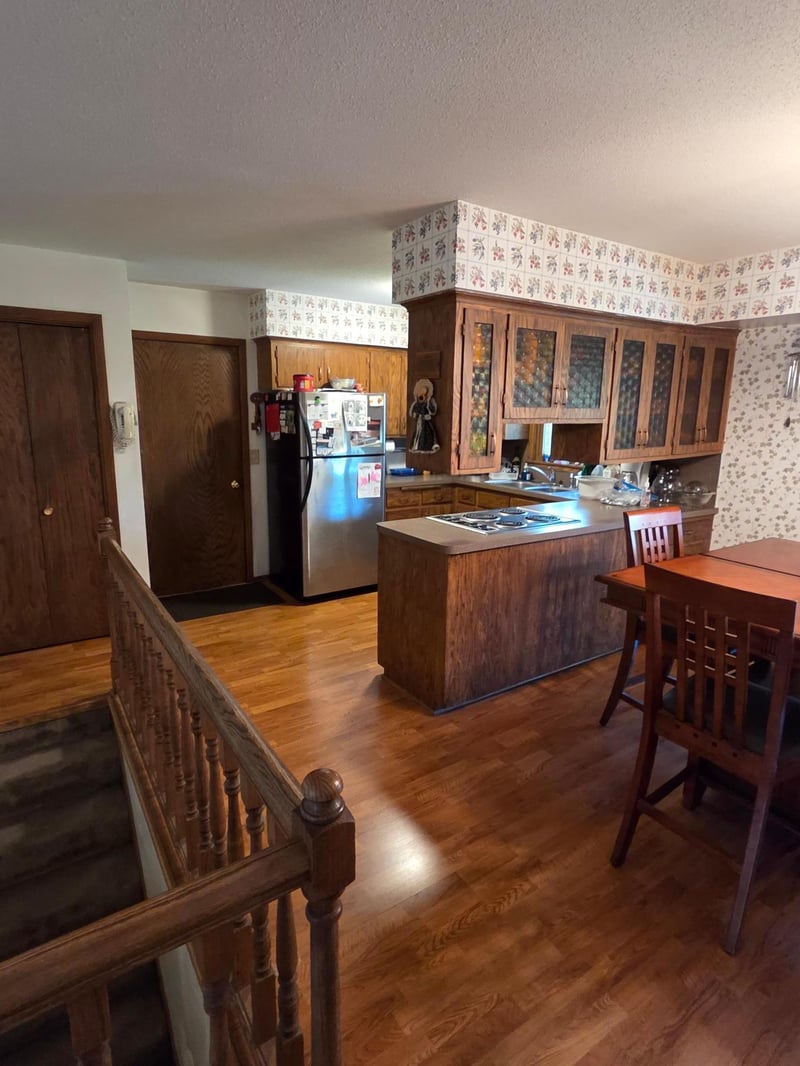 10 W Golden Lake Rd, Circle Pines, MN 55014