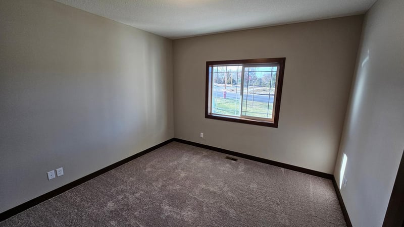 3106 Zuni Way NW, Anoka, MN 55303