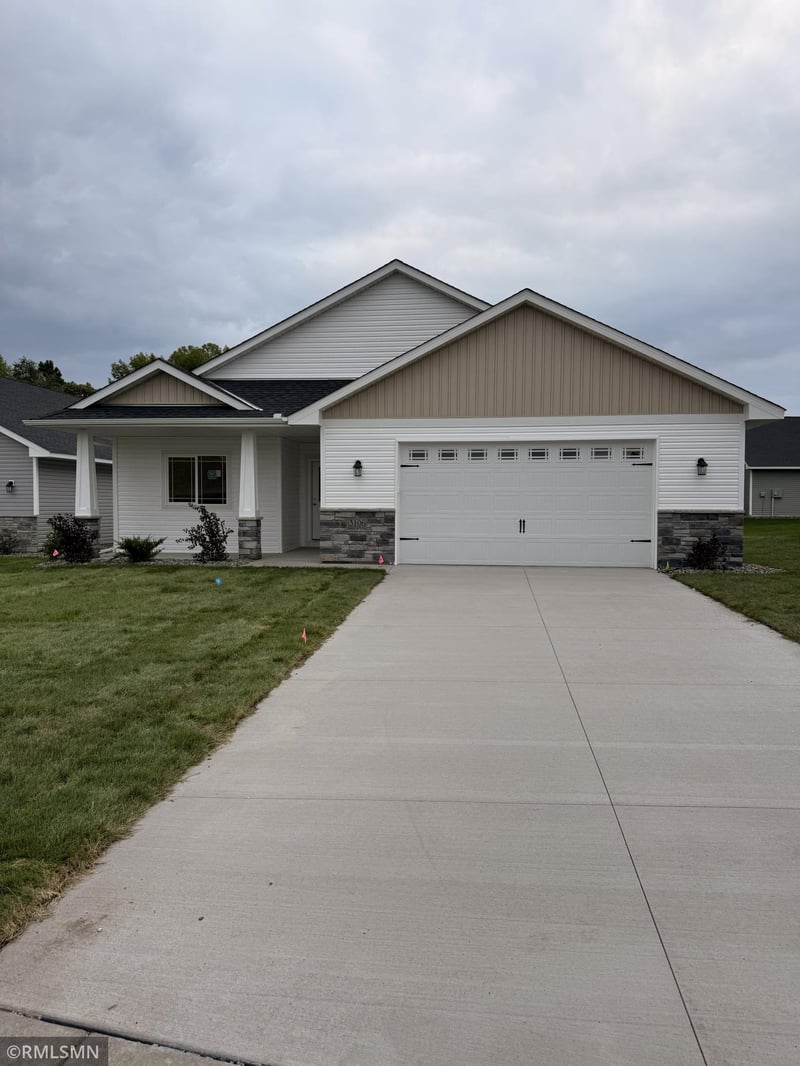 3106 Zuni Way NW, Anoka, MN 55303
