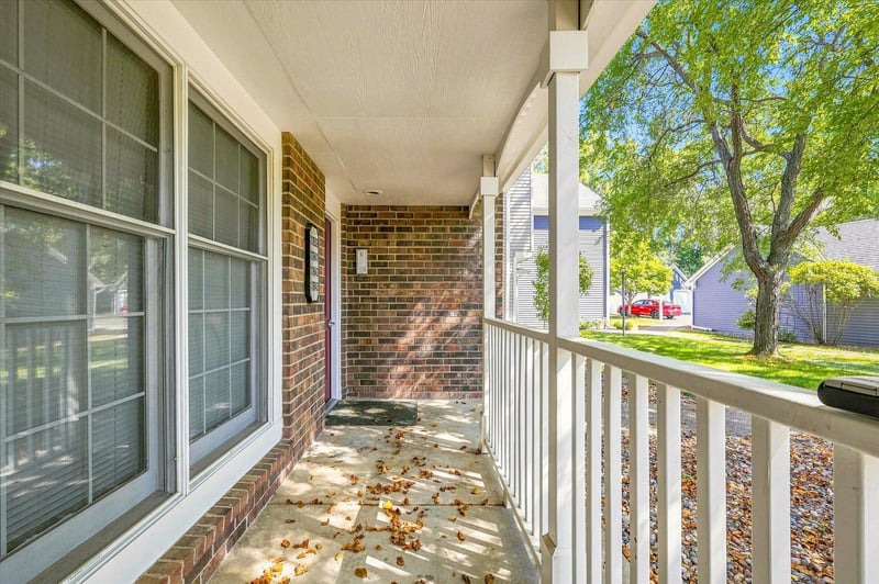 10943 Quebec Ave S, Bloomington, MN 55438