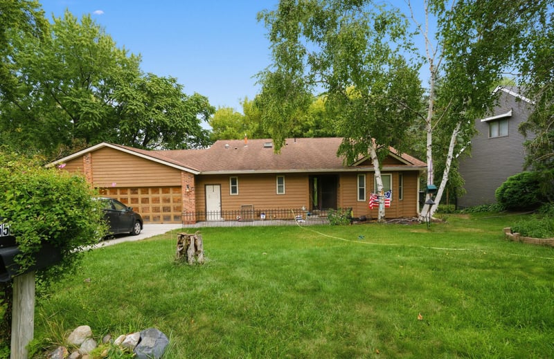 3554 Widgeon Way, Eagan, MN 55123