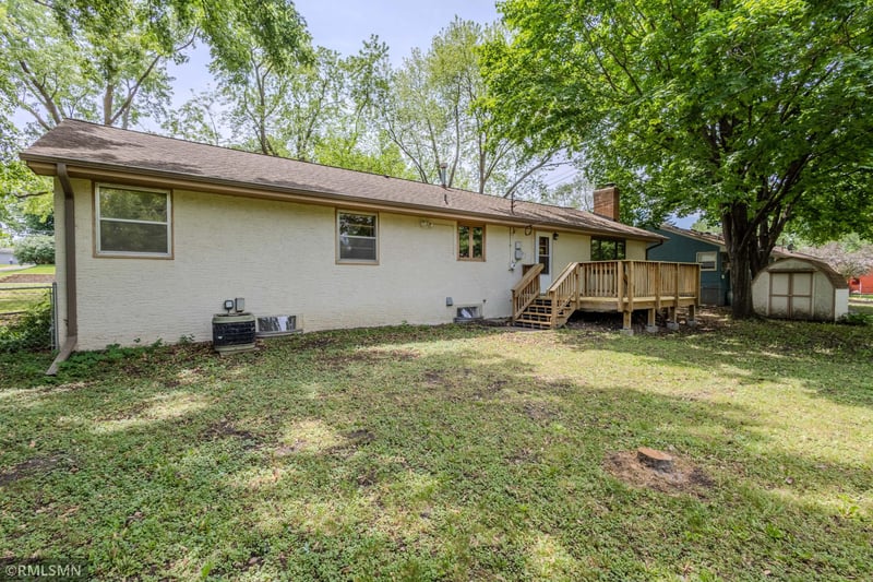 8324 62nd Ave N, Brooklyn Park, MN 55428